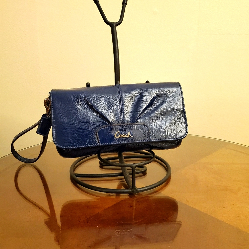 Wristlet
